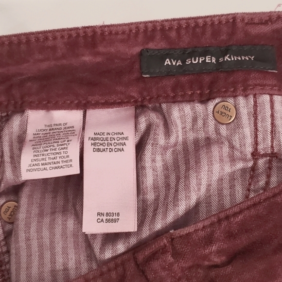 Lucky Brand Women's Mid Rise Ava Super Skinny Velvet Jean - Picture 5 of 13